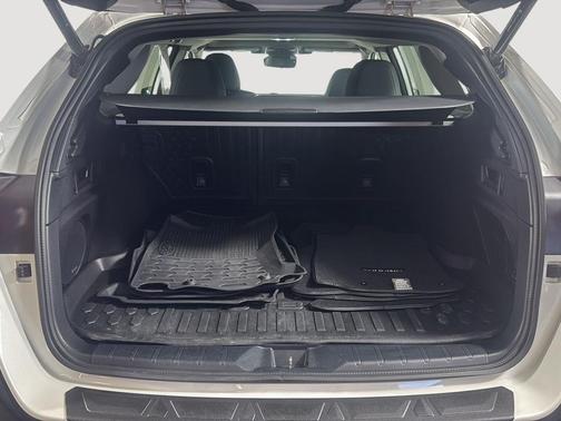 2024 Subaru Outback Touring