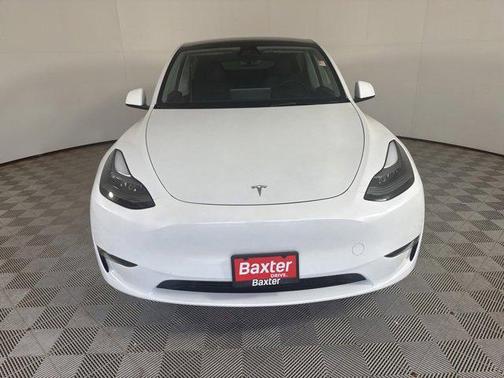2024 Tesla Model Y Long Range Dual Motor All-Wheel Drive
