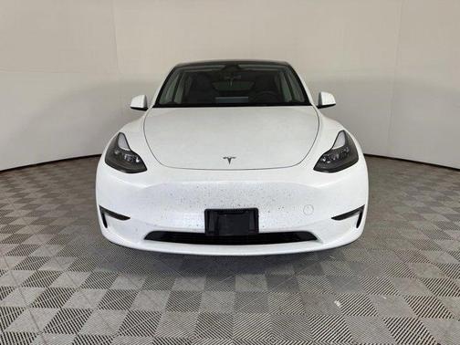 2024 Tesla Model Y Long Range Dual Motor All-Wheel Drive