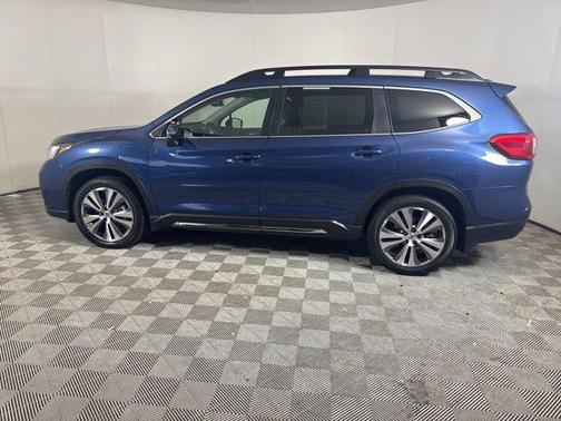 2022 Subaru Ascent Limited 8-Passenger