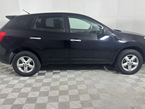 2010 Nissan Rogue S