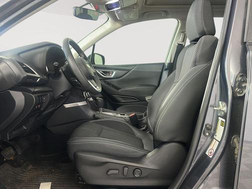 Magnetite Gray Metallic 2020 Subaru Forester Premium