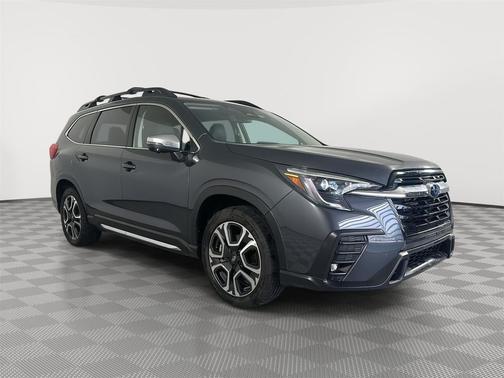 Magnetite Gray Metallic 2023 Subaru Ascent Limited 7-Passenger