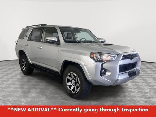 Classic Silver Metallic 2024 Toyota 4Runner TRD Off Road Premium