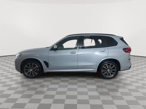 Brooklyn Grey Metallic 2024 BMW X5 xDrive40i