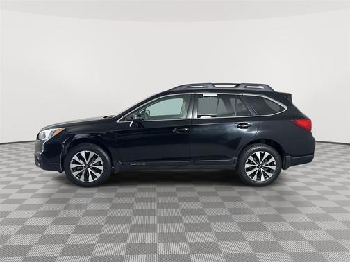 Crystal Black Silica 2017 Subaru Outback 3.6R Limited