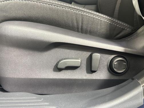 Cosmic Blue Pearl 2025 Subaru Outback Premium