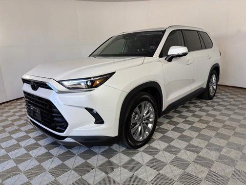 2024 Toyota Grand Highlander Platinum