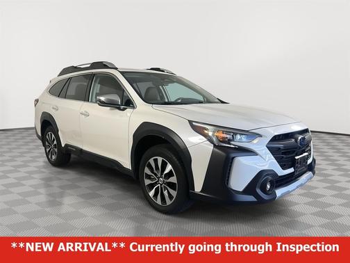 Crystal White Pearl 2023 Subaru Outback Touring XT