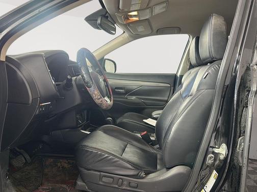 2020 Mitsubishi Outlander SEL