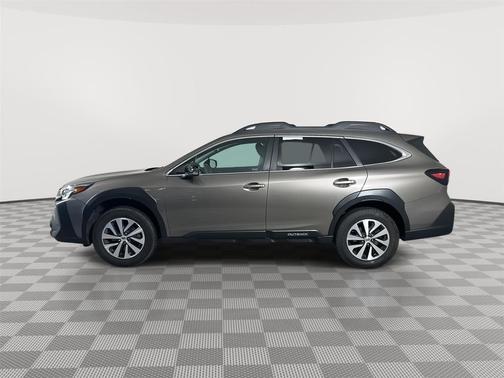 Brilliant Bronze Metallic 2023 Subaru Outback Premium