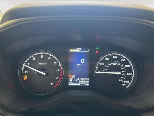 Crystal White Pearl 2022 Subaru Forester Base