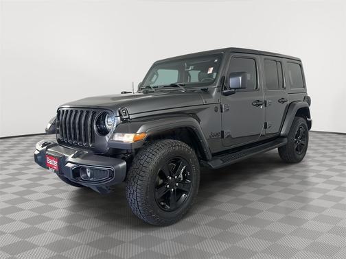 Granite Crystal Metallic Clearcoat 2022 Jeep Wrangler Unlimited Sahara