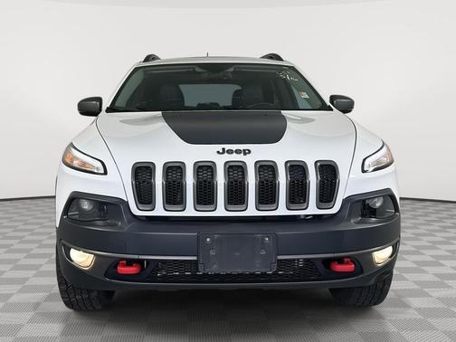 Bright White Clearcoat 2017 Jeep Cherokee Trailhawk
