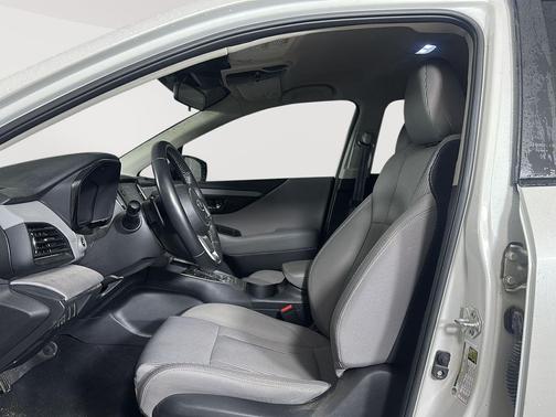 Crystal White Pearl 2024 Subaru Legacy Premium