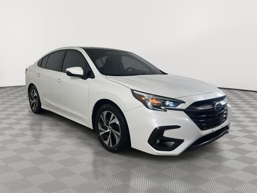 Crystal White Pearl 2024 Subaru Legacy Premium