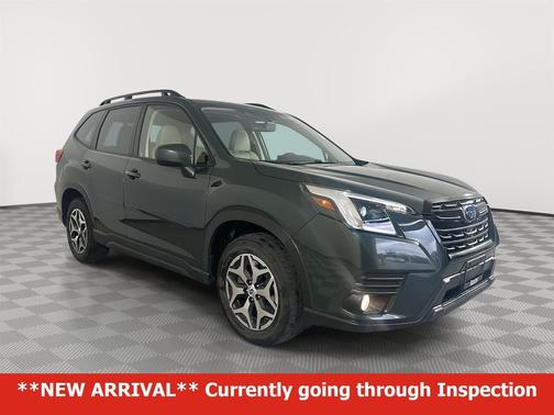 Cascade Green Silica 2023 Subaru Forester Premium