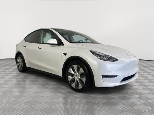 Pearl White Multi-Coat 2021 Tesla Model Y Long Range Dual Motor All-Wheel Drive