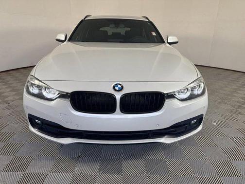 2018 BMW 330 xDrive