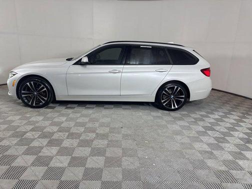 2018 BMW 330 xDrive