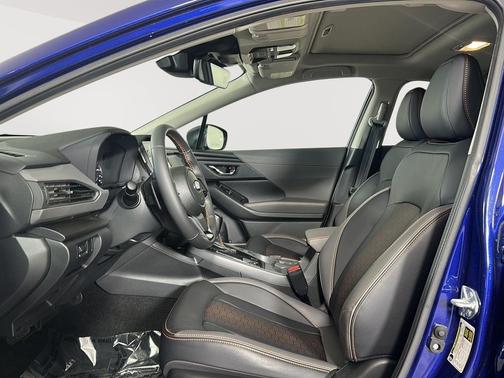 Sapphire Blue Pearl 2024 Subaru Crosstrek Limited