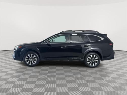 Crystal Black Silica 2023 Subaru Outback Limited