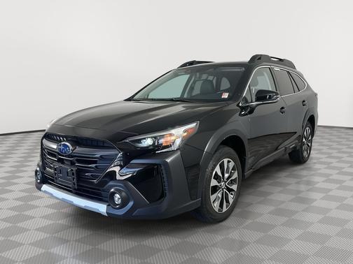 Crystal Black Silica 2023 Subaru Outback Limited