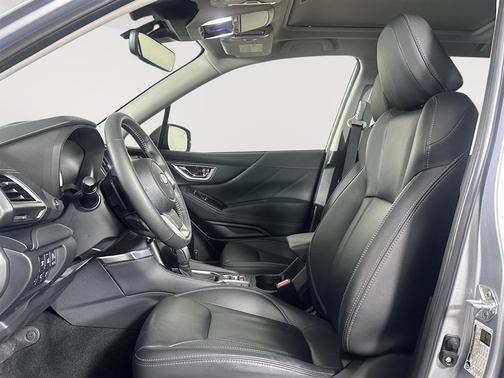 Ice Silver Metallic 2023 Subaru Forester Touring