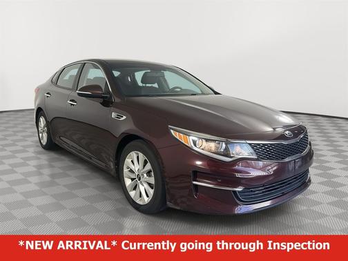 Sangria 2018 Kia Optima LX