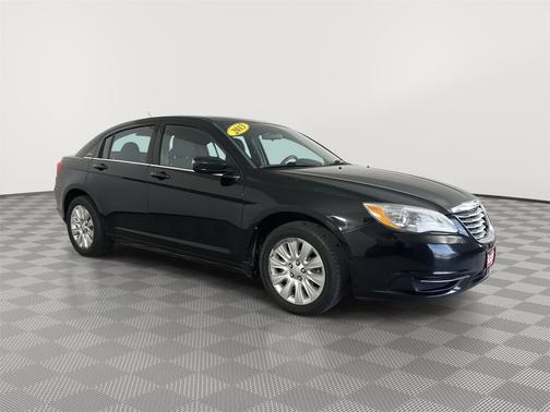 2013 Chrysler 200 LX
