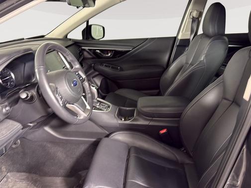 2023 Subaru Outback Touring