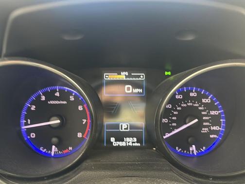 Ice Silver Metallic 2017 Subaru Legacy Premium