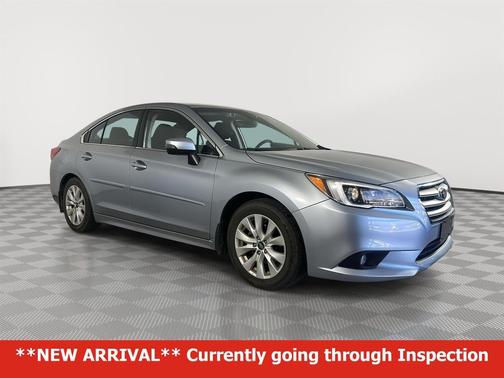 Ice Silver Metallic 2017 Subaru Legacy Premium