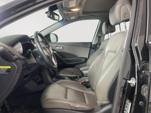 Becketts Black 2016 Hyundai SANTA FE Limited