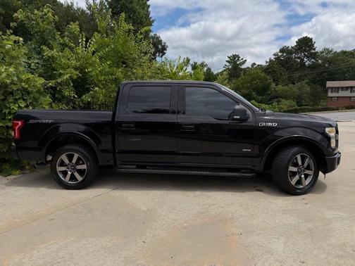 Ruby Red Metallic Tinted Clearcoat 2016 Ford F-150 XLT