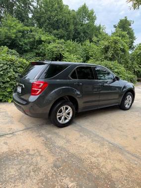 Nightfall Gray Metallic 2017 Chevrolet Equinox LS