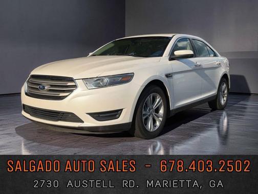 Oxford White 2015 Ford Taurus SEL