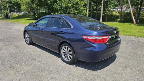 2016 Toyota Camry Hybrid XLE