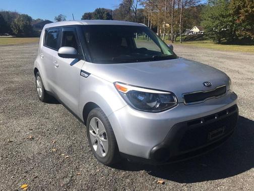 2016 Kia Soul Base