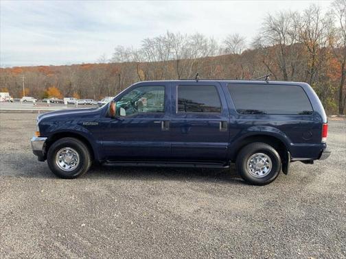2004 Ford Excursion XLT