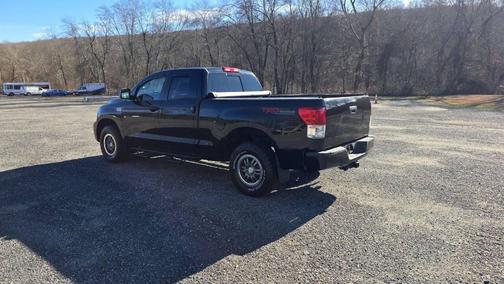 2011 Toyota Tundra Grade