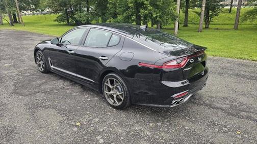 2019 Kia Stinger Base AWD 4dr Sedan