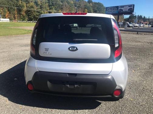 2016 Kia Soul Base