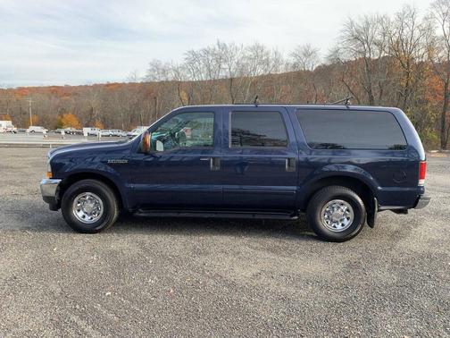 2004 Ford Excursion XLT