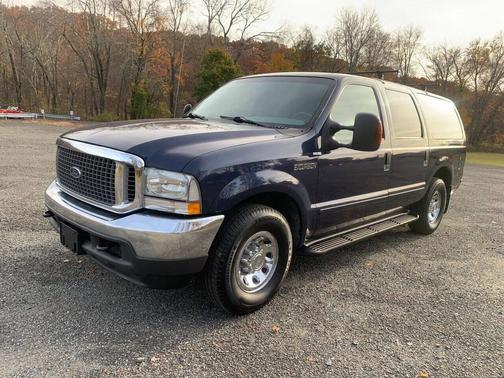 2004 Ford Excursion XLT