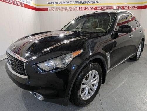 2017 INFINITI QX70 Base