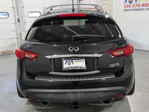 2017 INFINITI QX70 Base