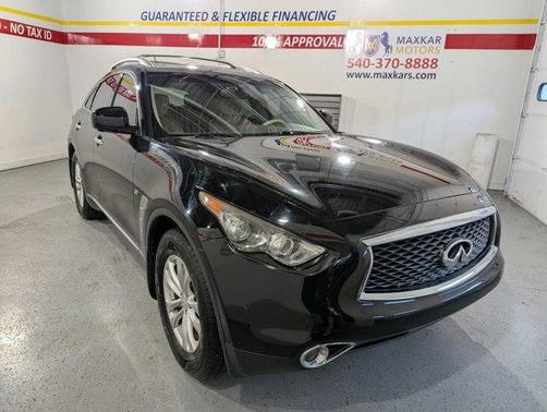2017 INFINITI QX70 Base