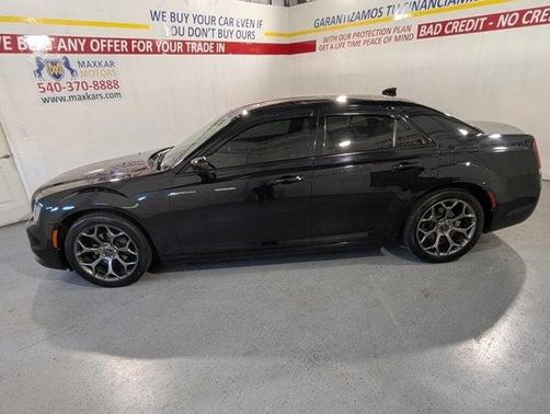2017 Chrysler 300 Limited
