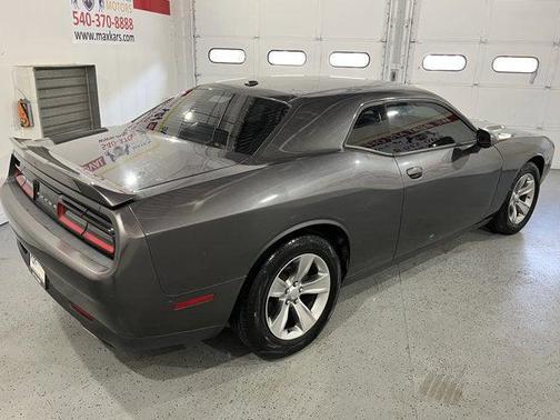 2018 Dodge Challenger SXT